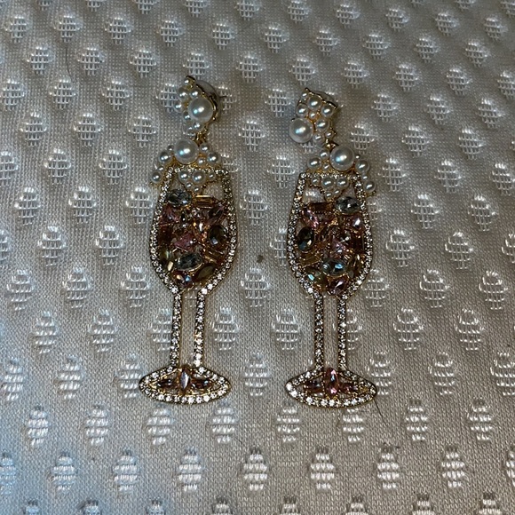Christian Siriano Champagne Glass Earrings - Picture 2 of 3